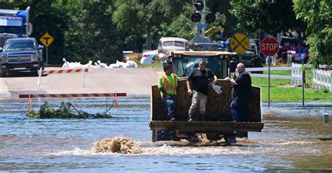 cool tube 24|Record flooding inundates northwest Iowa, prompts evacuations, .